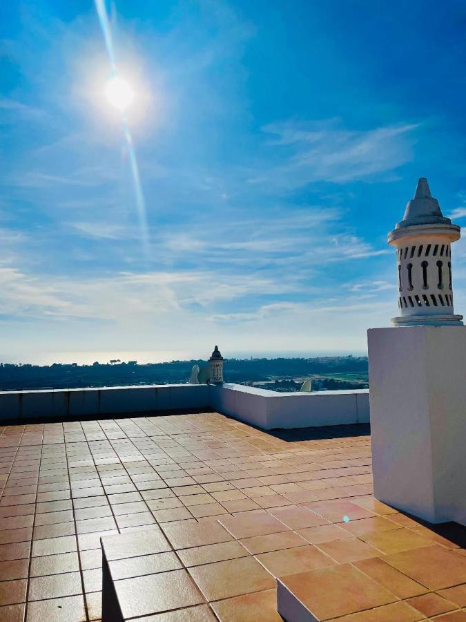 Ocean View Skyline Apartment ‚Hakuna Matata' Albufeira Esterno foto